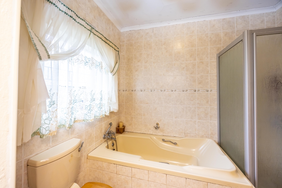 4 Bedroom Property for Sale in Headlands Eastern Cape